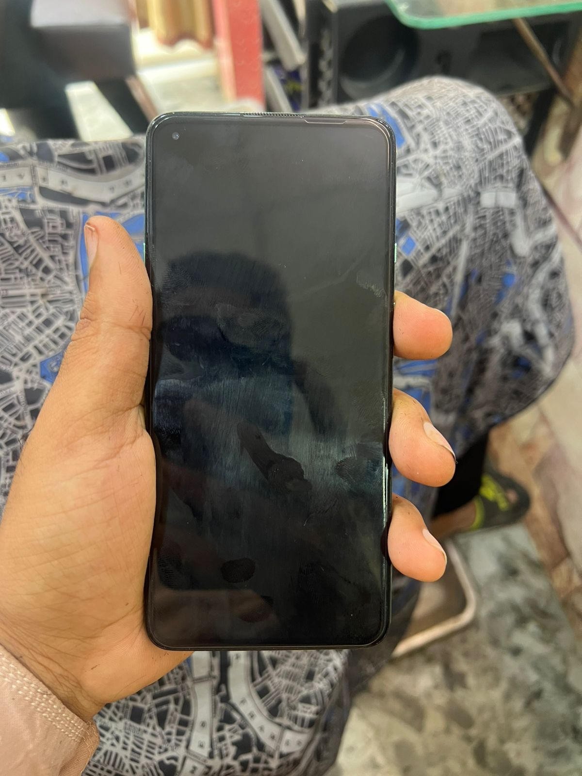 Urgent Sale OnePlus 8T 12/256 Non PTA – 9/10 – Full Box – Lahore – 50k